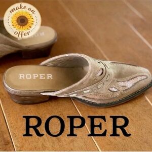 NWOT Roper Women's Nashville Beth Glittered Inlay Western Mules. Size 7.